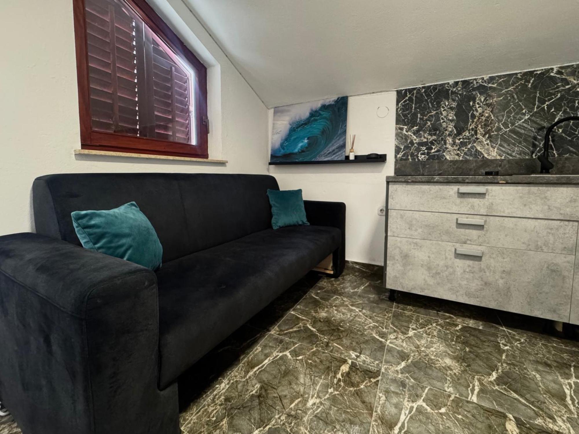 Apartments Orhidelia นยีวีเซ ภายนอก รูปภาพ