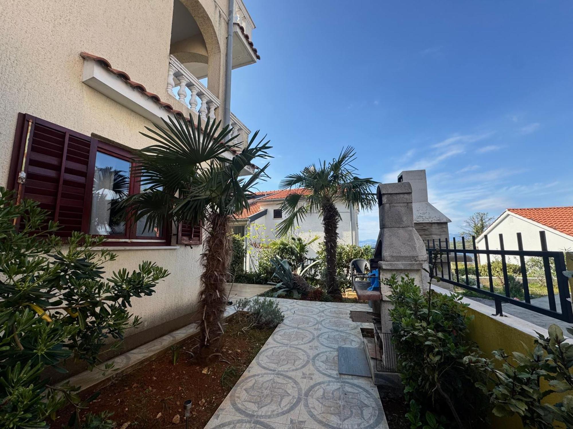 Apartments Orhidelia นยีวีเซ ภายนอก รูปภาพ