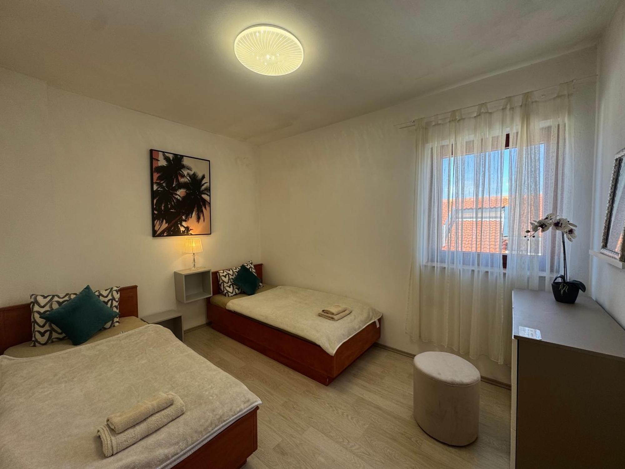 Apartments Orhidelia นยีวีเซ ภายนอก รูปภาพ